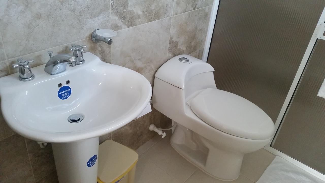 Hostal Marlyn San Andres  Bagian luar foto